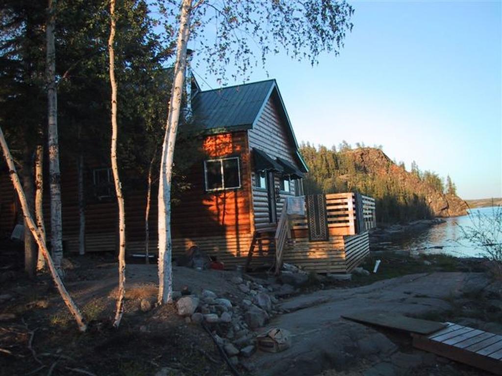 Yellow Dog Lodge, Inc. Yellowknife Bilik gambar