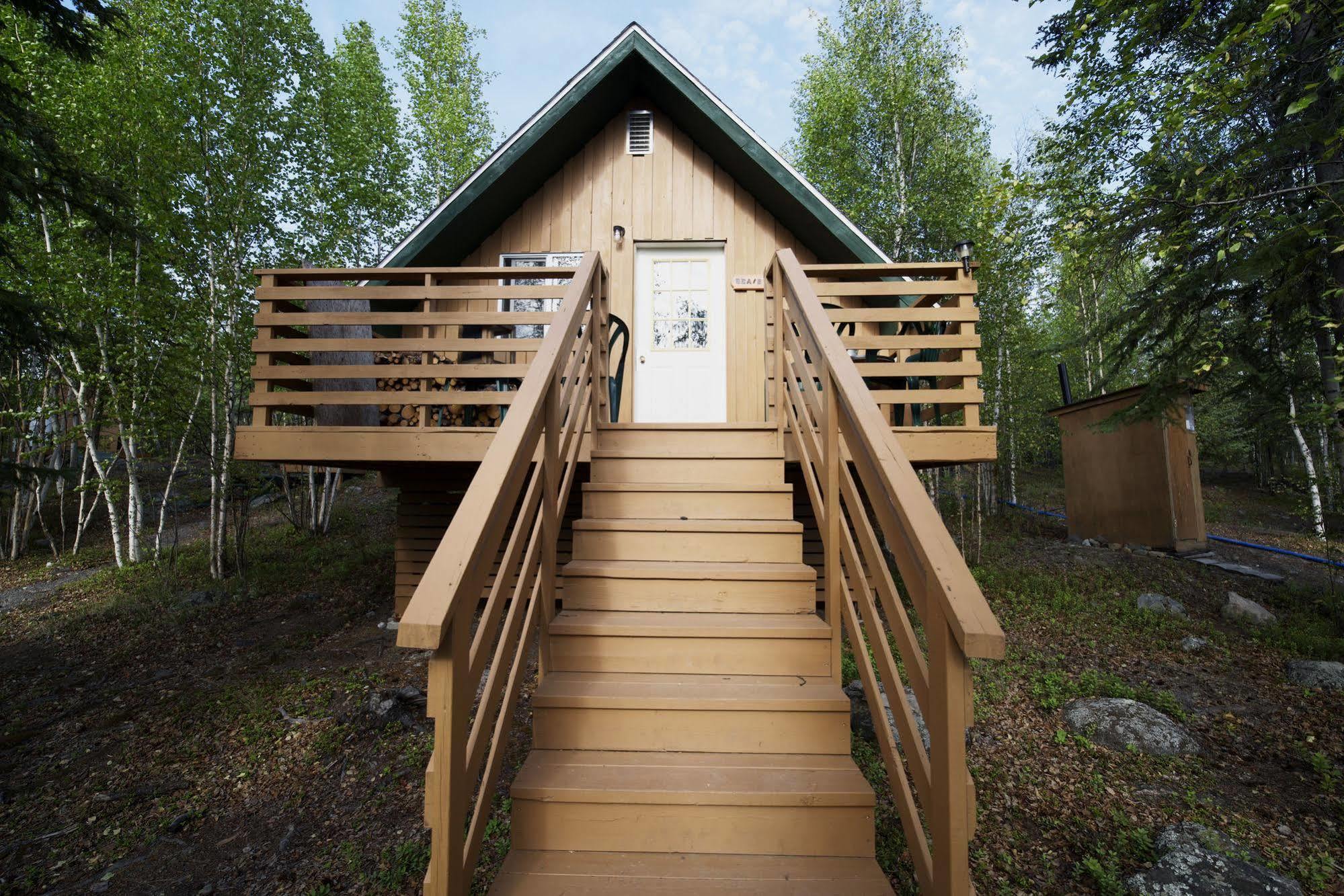 Yellow Dog Lodge, Inc. Yellowknife Luaran gambar